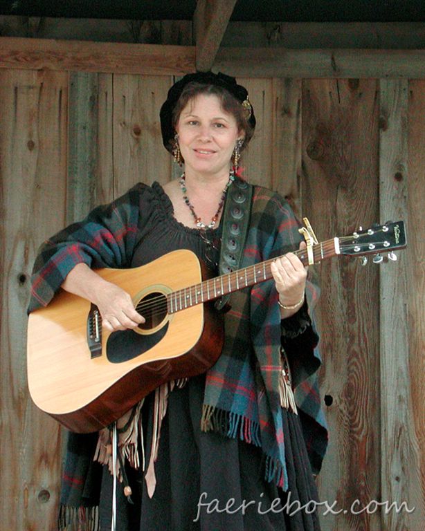 Zoe Alexander MacGregor, Bard of Glen Lyon