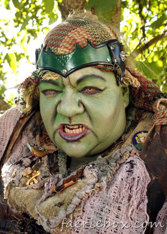 Mamma T goes Goblin
