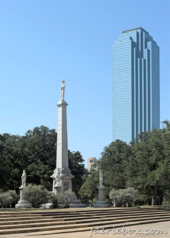 Pioneer Park, Dallas